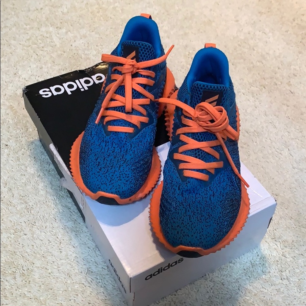 Boys Adidas alpha bounce ortholite shoes size 3.5